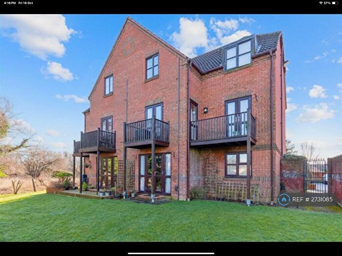2 Bedroom Flat To Rent In The Wharf, Shefford, SG17