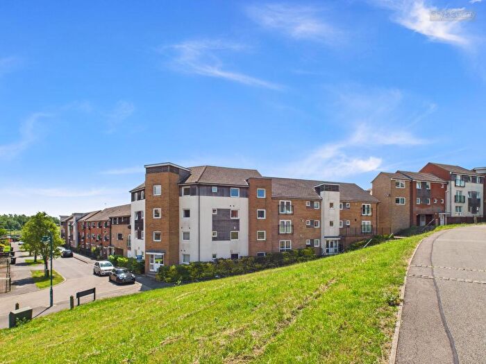 2 Bedroom Flat For Sale In Brickstead Road, Hampton Centre, Peterborough, PE7