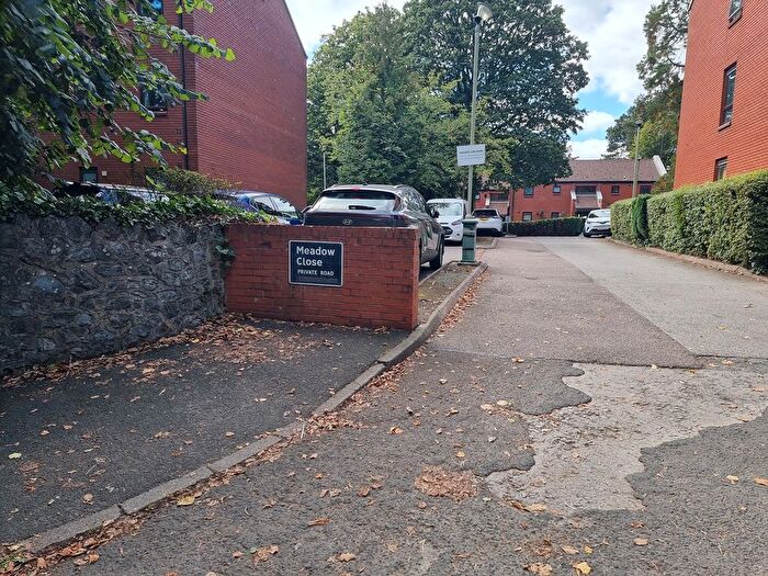 1 Bedroom Flat For Sale In Meadow Close, Harborne Birmingham, B17