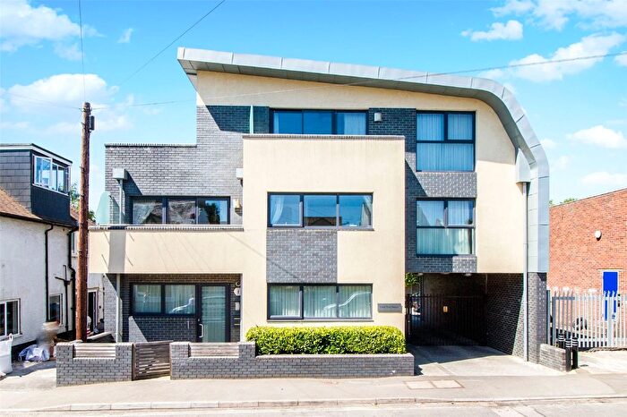 1 Bedroom Flat To Rent In Lime Walk, Headington, Oxford, OX3