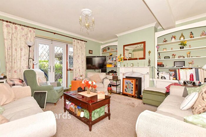 4 Bedroom Detached House For Sale In St. Mildred's Avenue, Birchington, Kent, CT7
