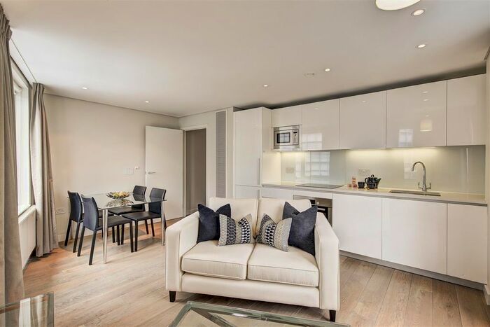 3 Bedroom Flat To Rent In Merchant Square East, London, W2
