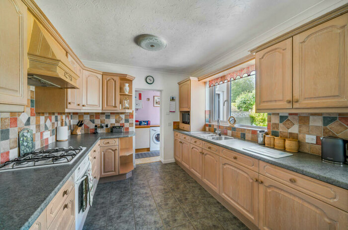 2 Bedroom Bungalow For Sale In Damson Trees, Shrivenham, Swindon, SN6