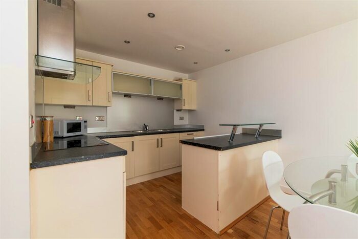 2 Bedroom Apartment To Rent In Manor Chare Apartments, City Centre, Newcastle Upon Tyne, NE1