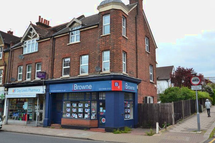 3 Bedroom Flat To Rent In Widmore Road, Bickley Bromley, BR1