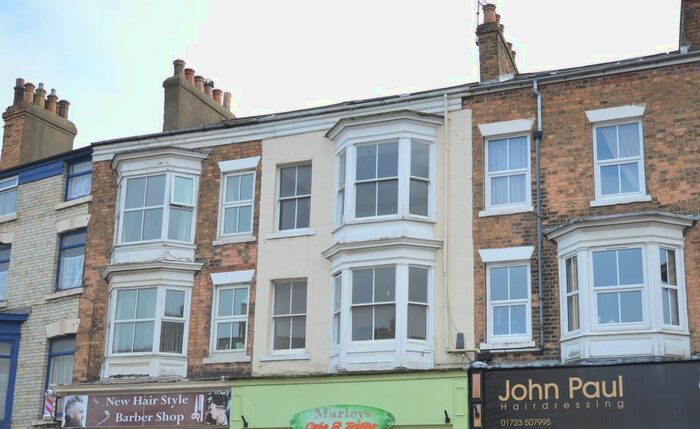 3 Bedroom Flat To Rent In Albermarle Back Road, Scarborough, YO11