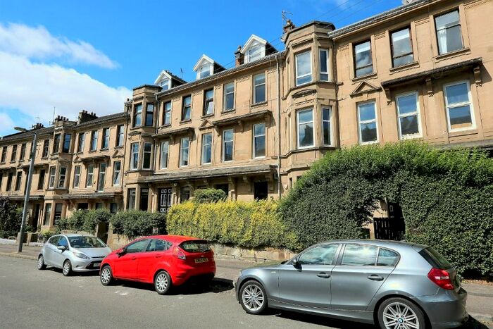 4 Bedroom Flat To Rent In Broomhill Avenue, Glasgow, G11