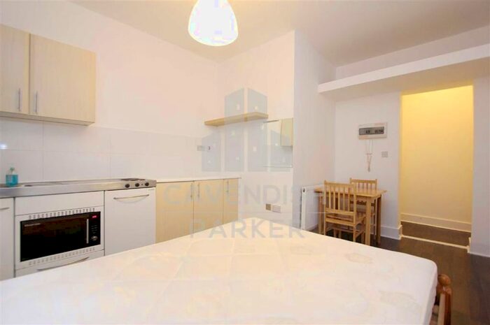 Studio To Rent In Carleton Road, Tufnell Park, London, N7