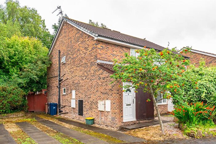 1 Bedroom Flat For Sale In Meadow Bank, Penwortham, Preston, PR1