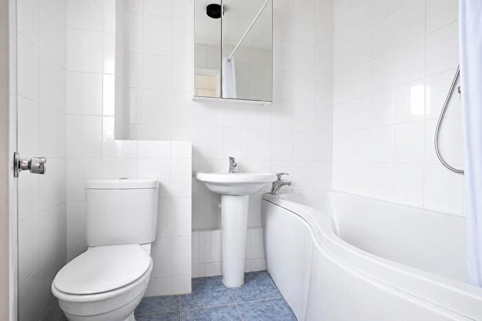 1 Bedroom Maisonette To Rent In Parker Avenue, Tilbury, RM18