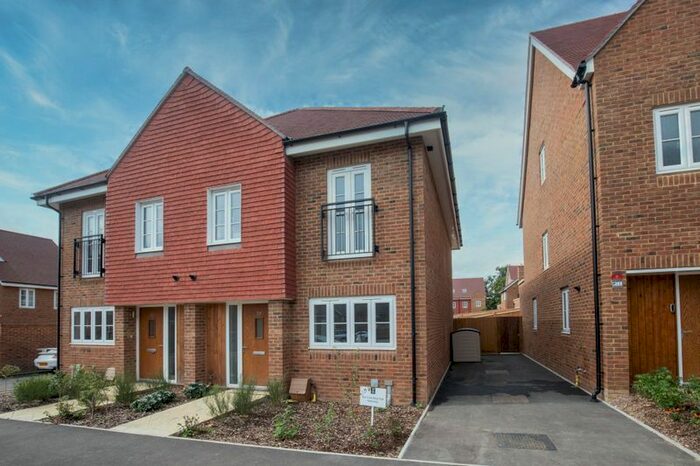 3 Bedroom Semi-Detached House To Rent In Beatrice Square, Tadworth, KT20