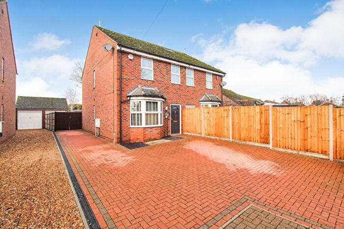 4 Bedroom Semi Detached House For Sale In Hitchin Road, Upper Caldecote, SG18