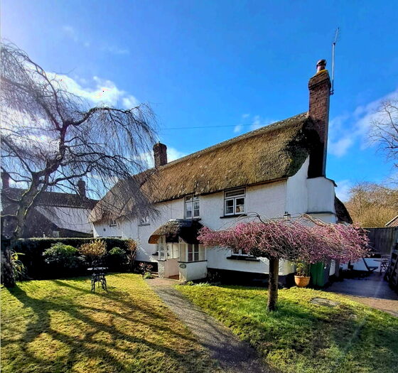 2 Bedroom Cottage For Sale In Village Road, Woodbury Salterton, EX5