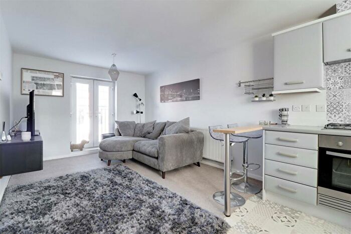 1 Bedroom Apartment For Sale In Husthwaite Road, Brough, HU15