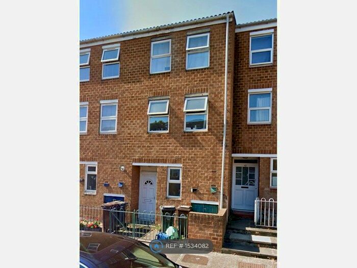 4 Bedroom Terraced House To Rent In Malpas Road, London, E8