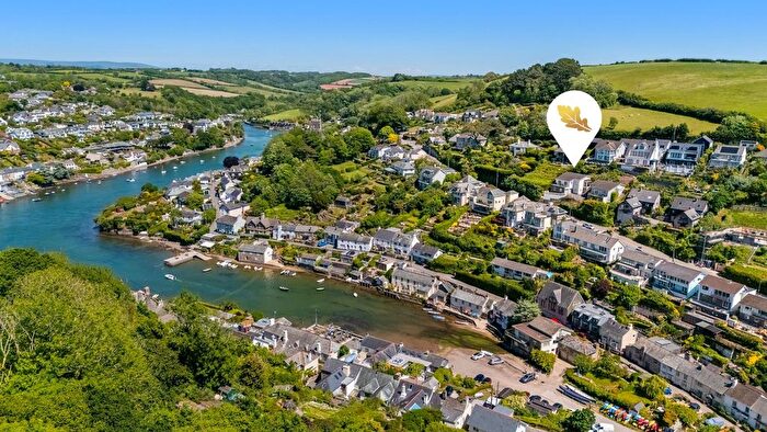 3 Bedroom Detached House For Sale In Revelstoke Road, Noss Mayo, South Devon, PL8