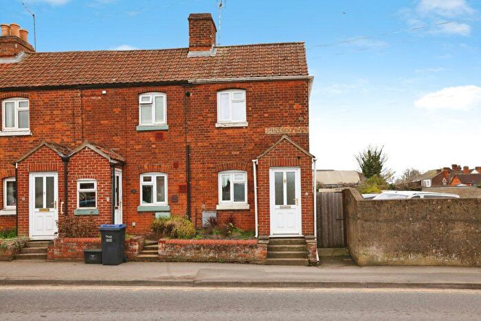 2 Bedroom Terraced House For Sale In Phoenix Place, Devizes, SN10