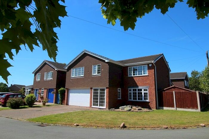 5 Bedroom Detached House To Rent In Langley Close, Sandbach, Cheshire, CW11