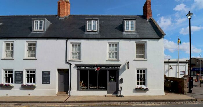 2 Bedroom Apartment To Rent In Oundle Road, Thrapston, Kettering, NN14