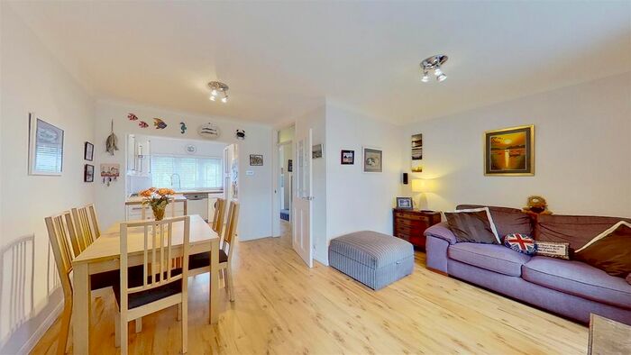 2 Bedroom Terraced House For Sale In Garratt Lane, London, SW18