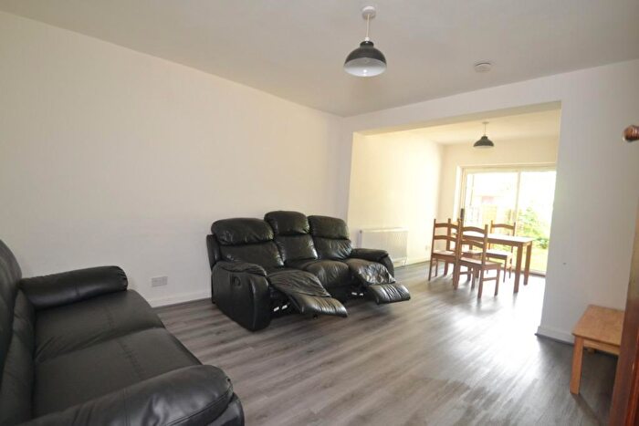 4 Bedroom Detached House To Rent In Finchley Road, Fallowfield, Manchester, M14