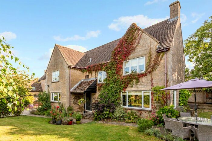 4 Bedroom Detached House For Sale In Cherry Tree House, Preston, Cirencester, GL7