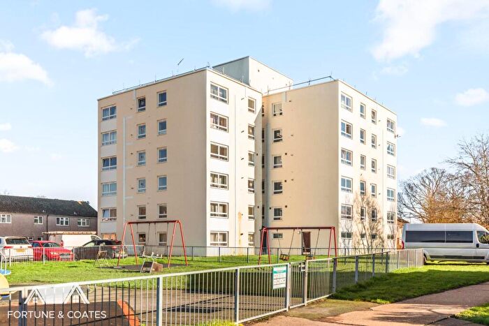 1 Bedroom Flat For Sale In Joyners Field, Harlow, CM18