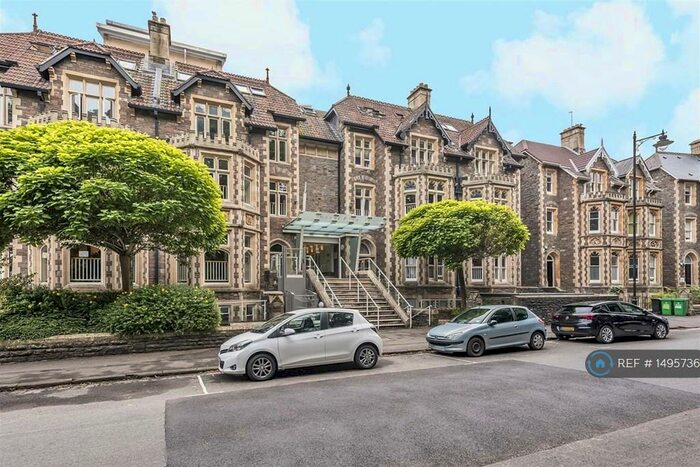 1 Bedroom Flat To Rent In Royal Parade, Tyndalls Park, Bristol, BS8