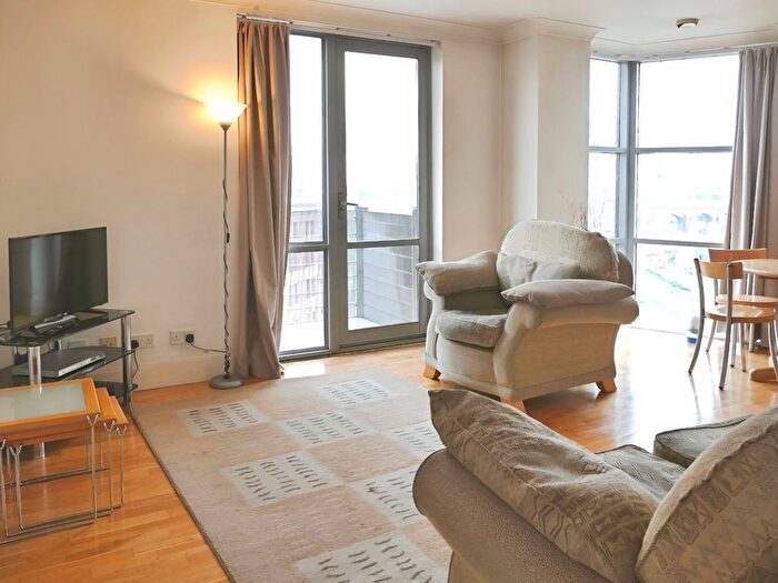 1 Bedroom Flat To Rent In Merchants Quay, East Street, Leeds, West Yorkshire, LS9