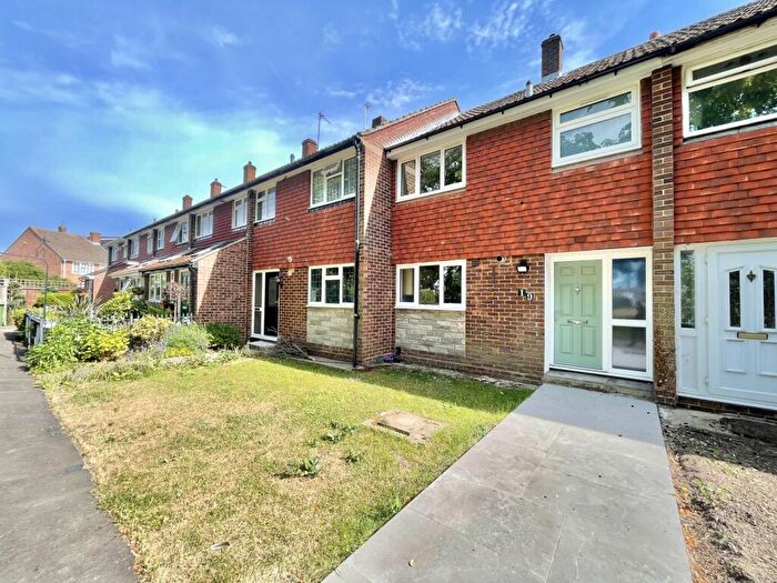 3 Bedroom House To Rent In Rowlands Close, Cheshunt, EN8