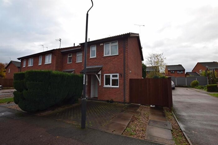 2 Bedroom Semi-Detached House To Rent In Halstock Drive, Alvaston, Derby, Derbyshire, DE24