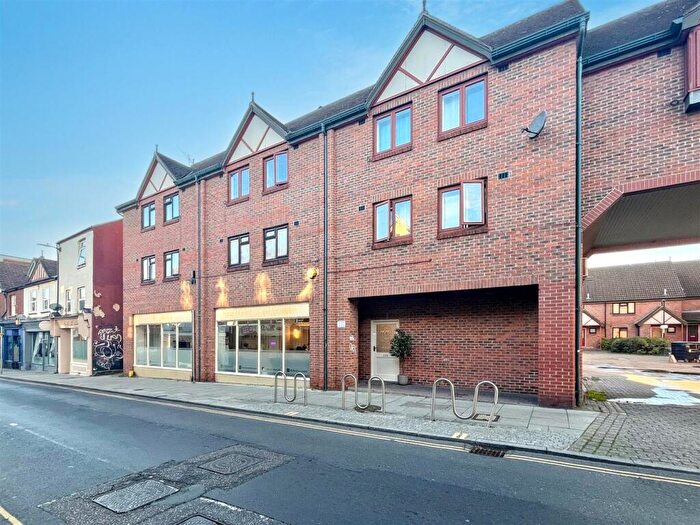 1 Bedroom Apartment For Sale In Throckmorton Yard, Norwich, NR3