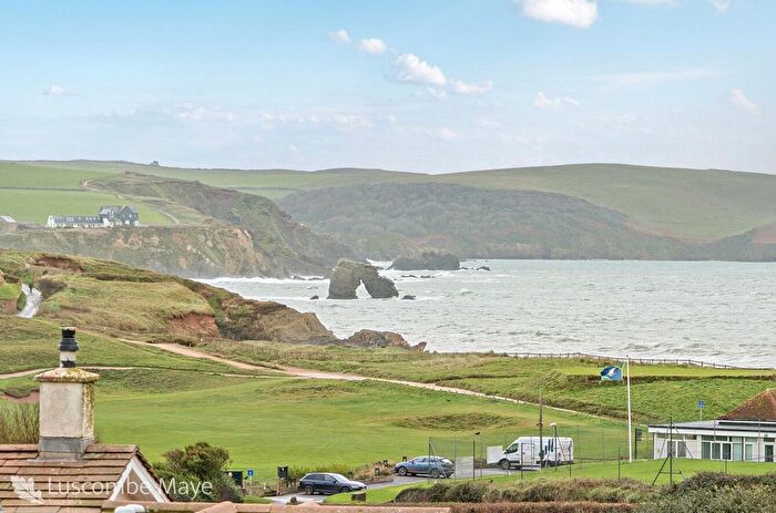 1 Bedroom Flat For Sale In Merchants Garden, Thurlestone, TQ7