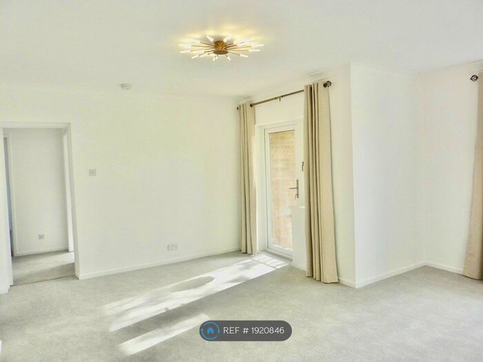 2 Bedroom Flat To Rent In Lansdown Road, Cheltenham, GL50