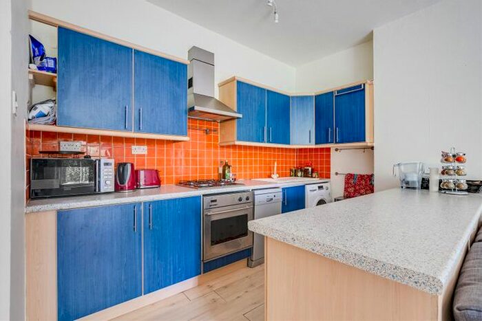 1 Bedroom Flat To Rent In Barrowgate Road, Chiswick, W4