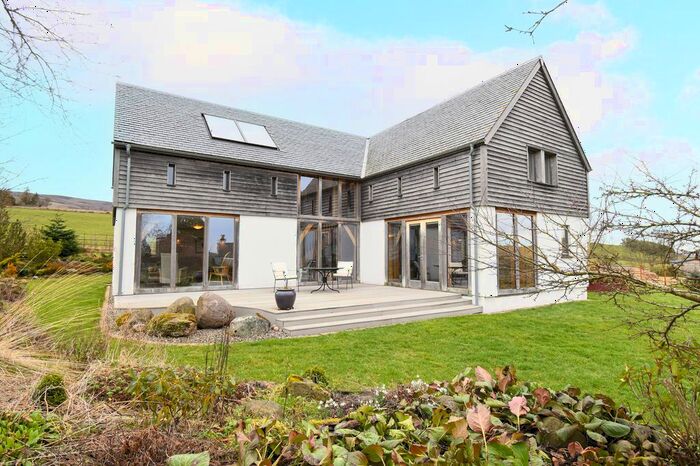 4 Bedroom Detached House For Sale In Kingoldrum, Kirriemuir, DD8