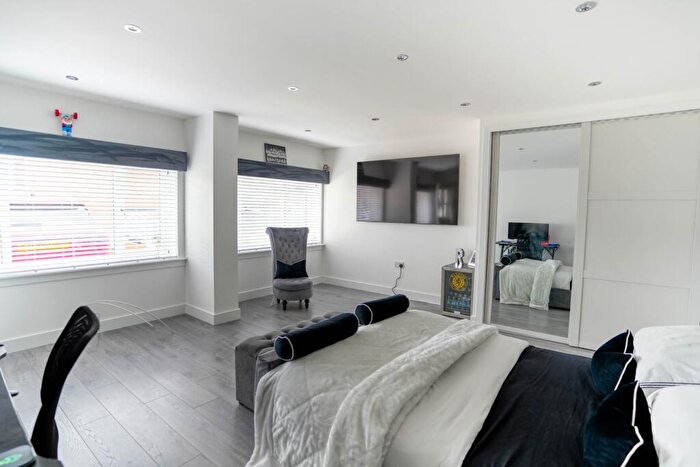 6 Bedroom Detached House For Sale In Lochrig Court, Stewarton, KA3