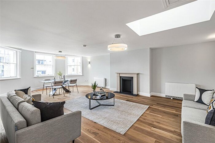 2 Bedroom Flat To Rent In Wimpole Street, Marylebone, London, W1G