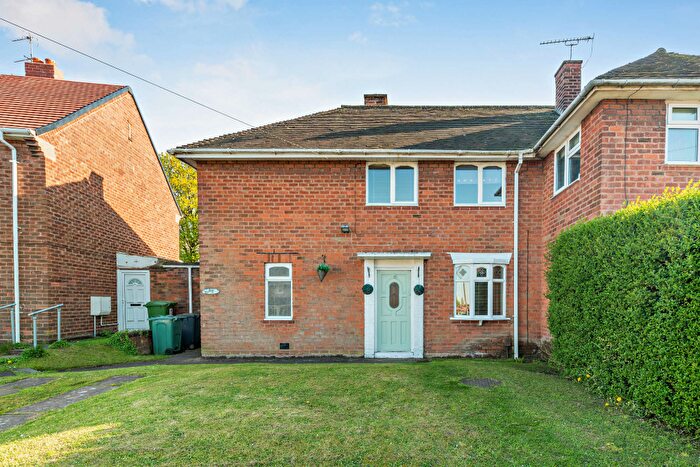 3 Bedroom Semi Detached House For Sale In Burcot Avenue, Wolverhampton, WV1