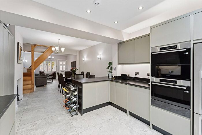 3 Bedroom Terraced House For Sale In Harefield Road, Rickmansworth, Hertfordshire, WD3