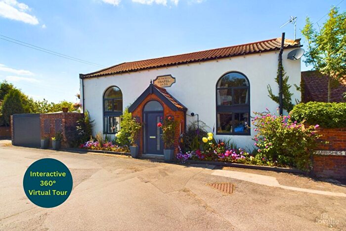 4 Bedroom Detached House For Sale In Farrishes Lane, South Ferriby, North Lincolnshire, DN18