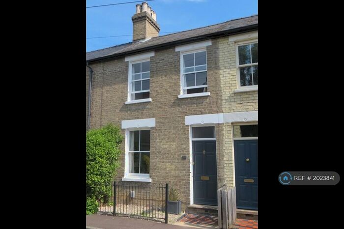 2 Bedroom Terraced House To Rent In Canterbury Street, Cambridge, CB4