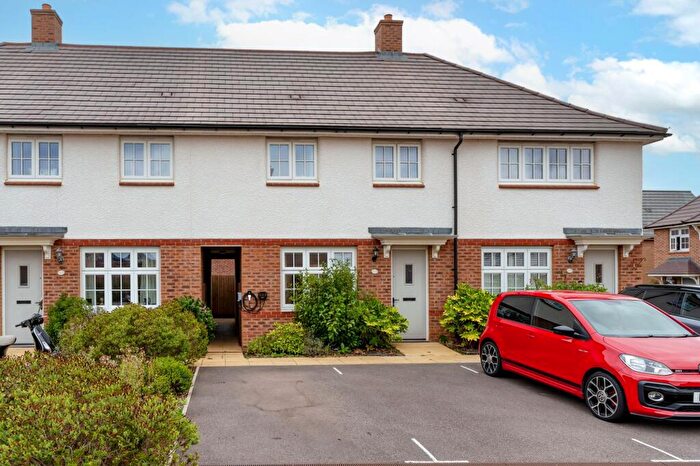 3 Bedroom Terraced House For Sale In Middlegrove, Radley, OX14