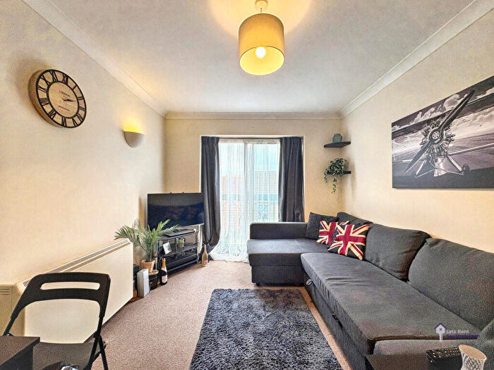 1 Bedroom Flat To Rent In Spitfire Court Woolston, Southampton, SO19