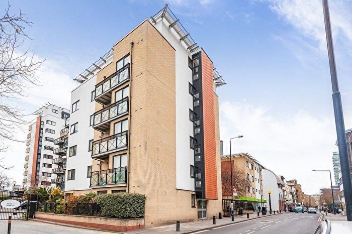 1 Bedroom Flat To Rent In Ocean Wharf, Westferry Road, Canary Wharf, London, E14
