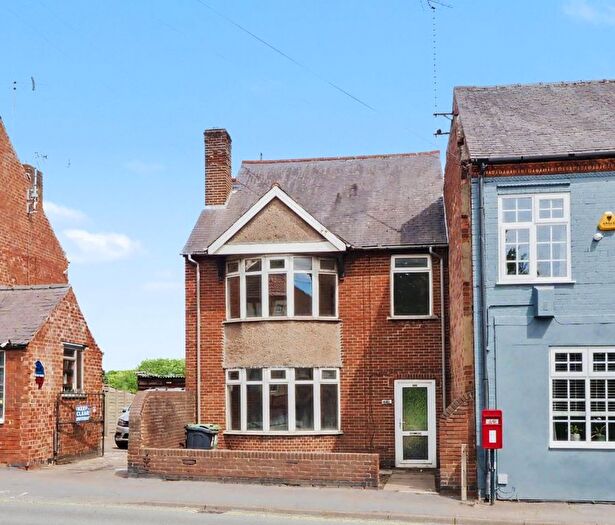 3 Bedroom End Of Terrace House For Sale In (A) Loscoe Road, Heanor, DE75
