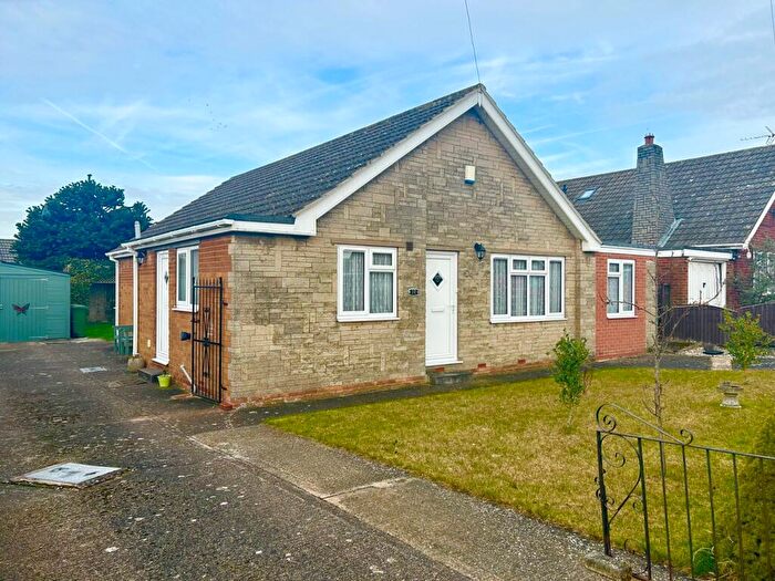 3 Bedroom Bungalow For Sale In Park Close, Westwoodside, Doncaster, DN9