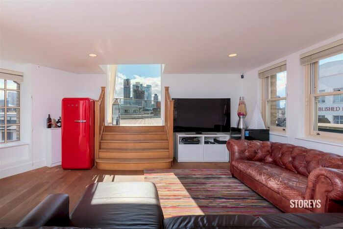 3 Bedroom Flat To Rent In Kingsland Road, Shoreditch, London, E2
