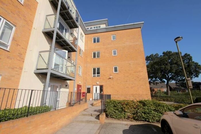 2 Bedroom Property To Rent In Lockwood Court, Todd Close, Borehamwood, WD6