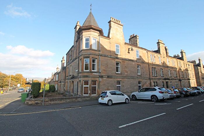2 Bedroom Flat To Rent In Union Street, Stirling, FK8